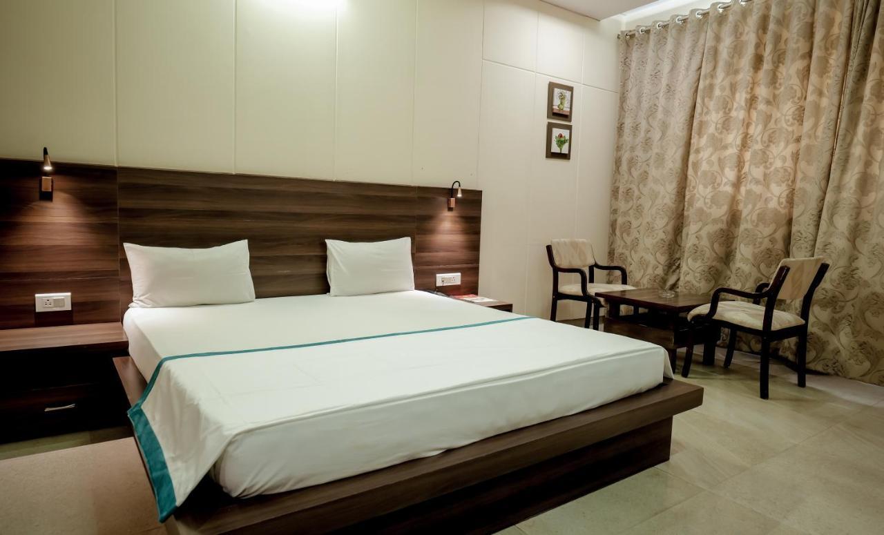 Hotel Highway King Behror Экстерьер фото